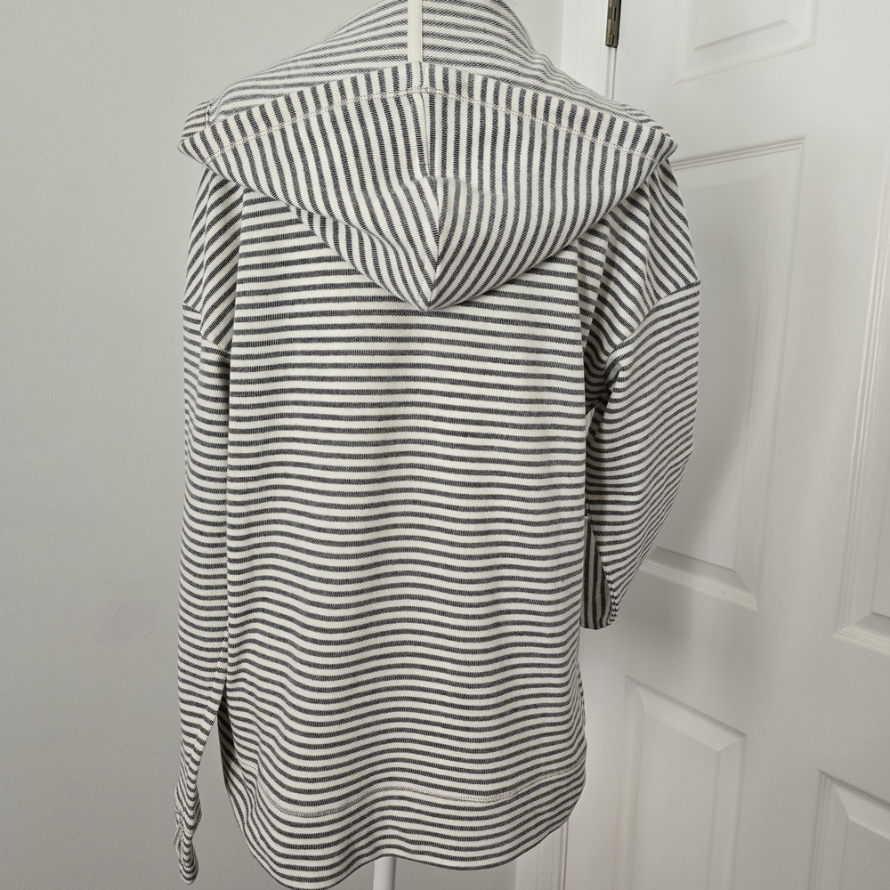 Max Studio V Neck Hooded Open Front Pocket Cream/Gray Top Sz. (Small) - Picture 3 of 9
